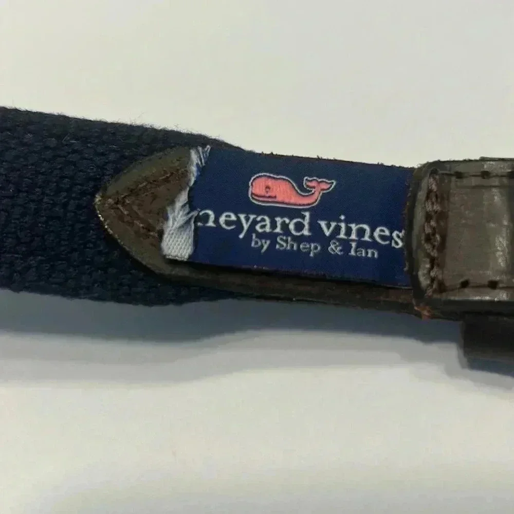 Vineyard Vines belt green w/lacrosse sticks canvas leather solid brass buckle